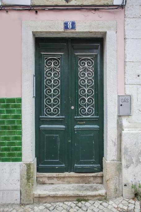 C2 Bairro Alto 18Th Century Beautiful Apartment Lisboa Ngoại thất bức ảnh