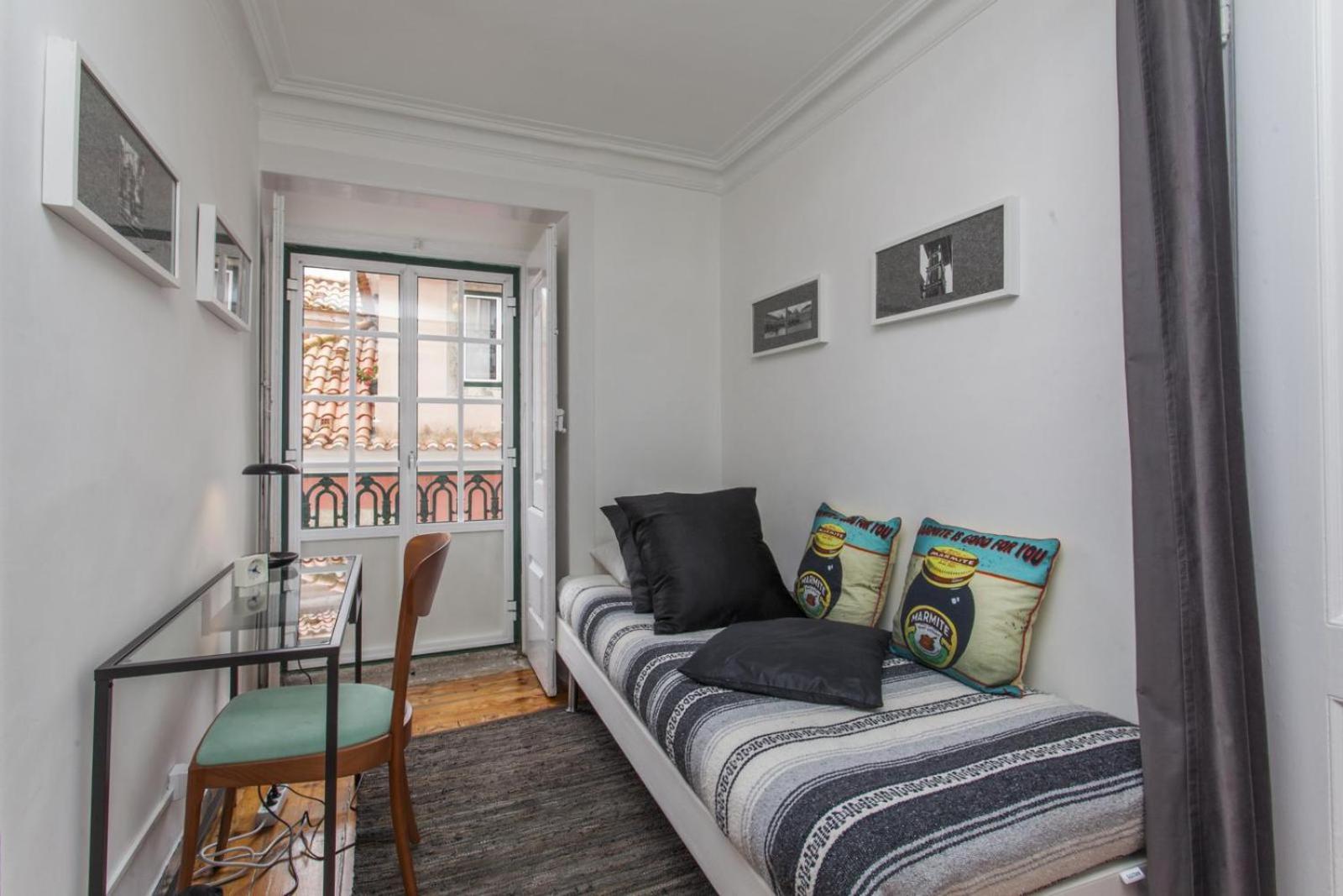 C2 Bairro Alto 18Th Century Beautiful Apartment Lisboa Ngoại thất bức ảnh